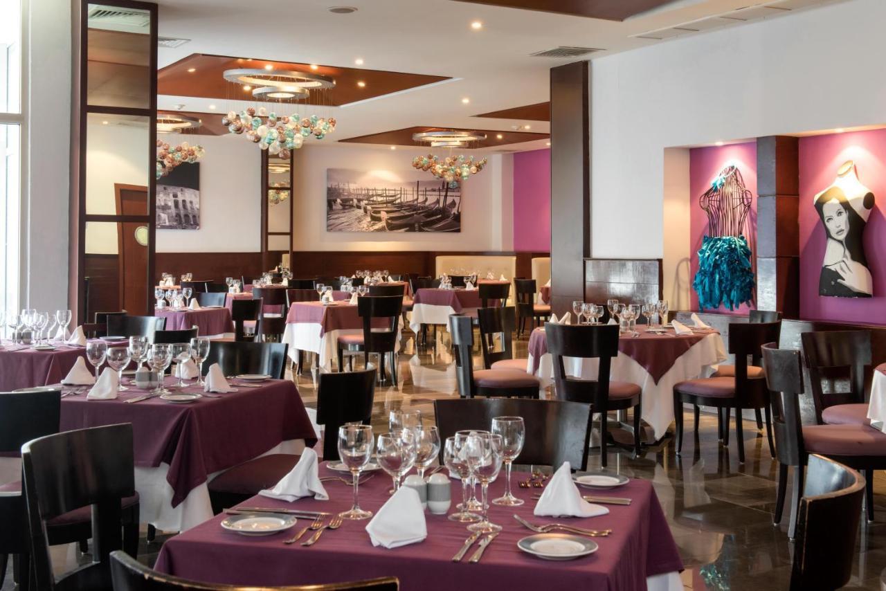 Grand Sunset Princess Playa del Carmen Exterior foto Restaurant