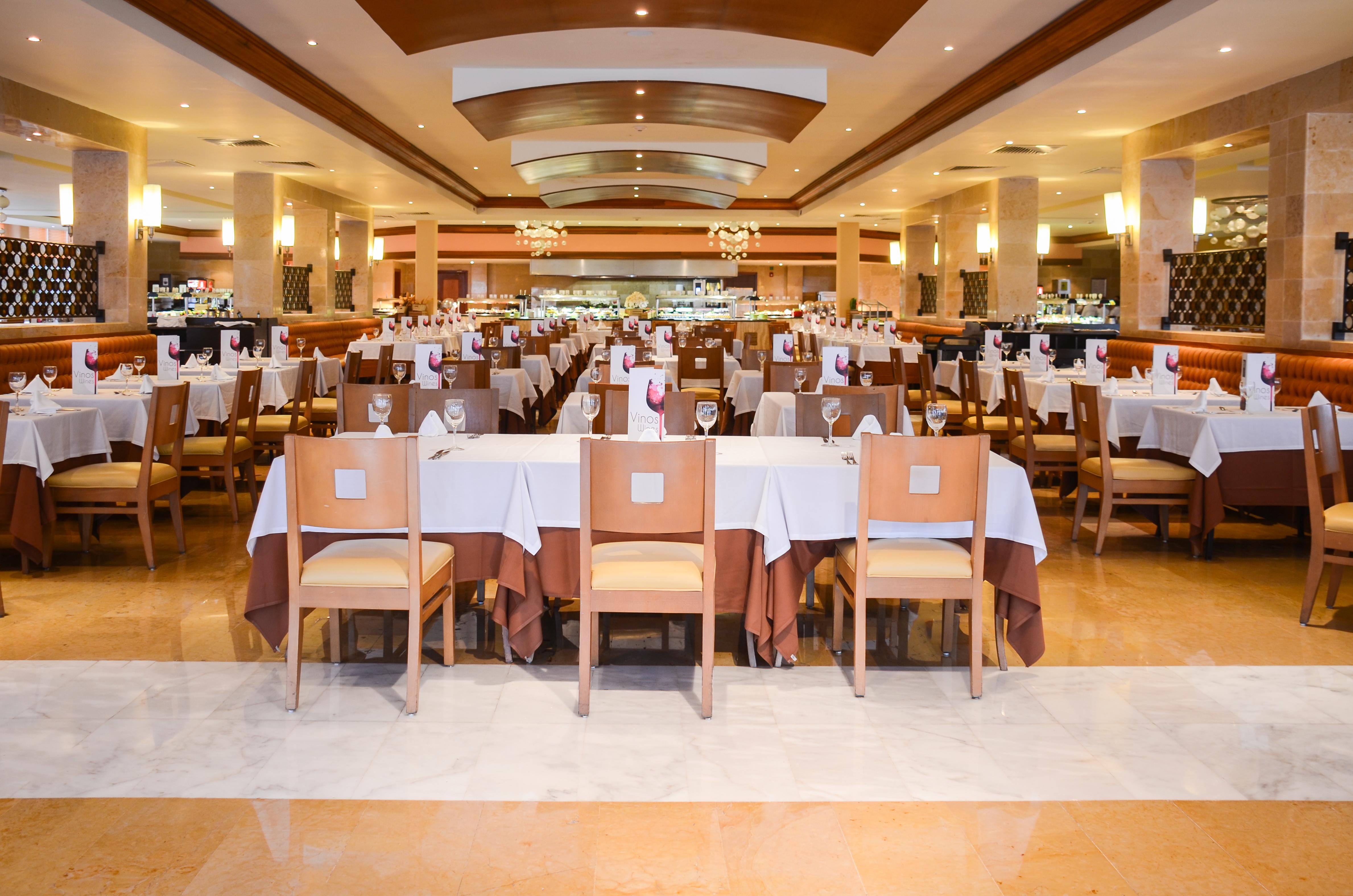 Grand Sunset Princess Playa del Carmen Exterior foto The restaurant